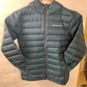 Columbia Lake 22 down jacket